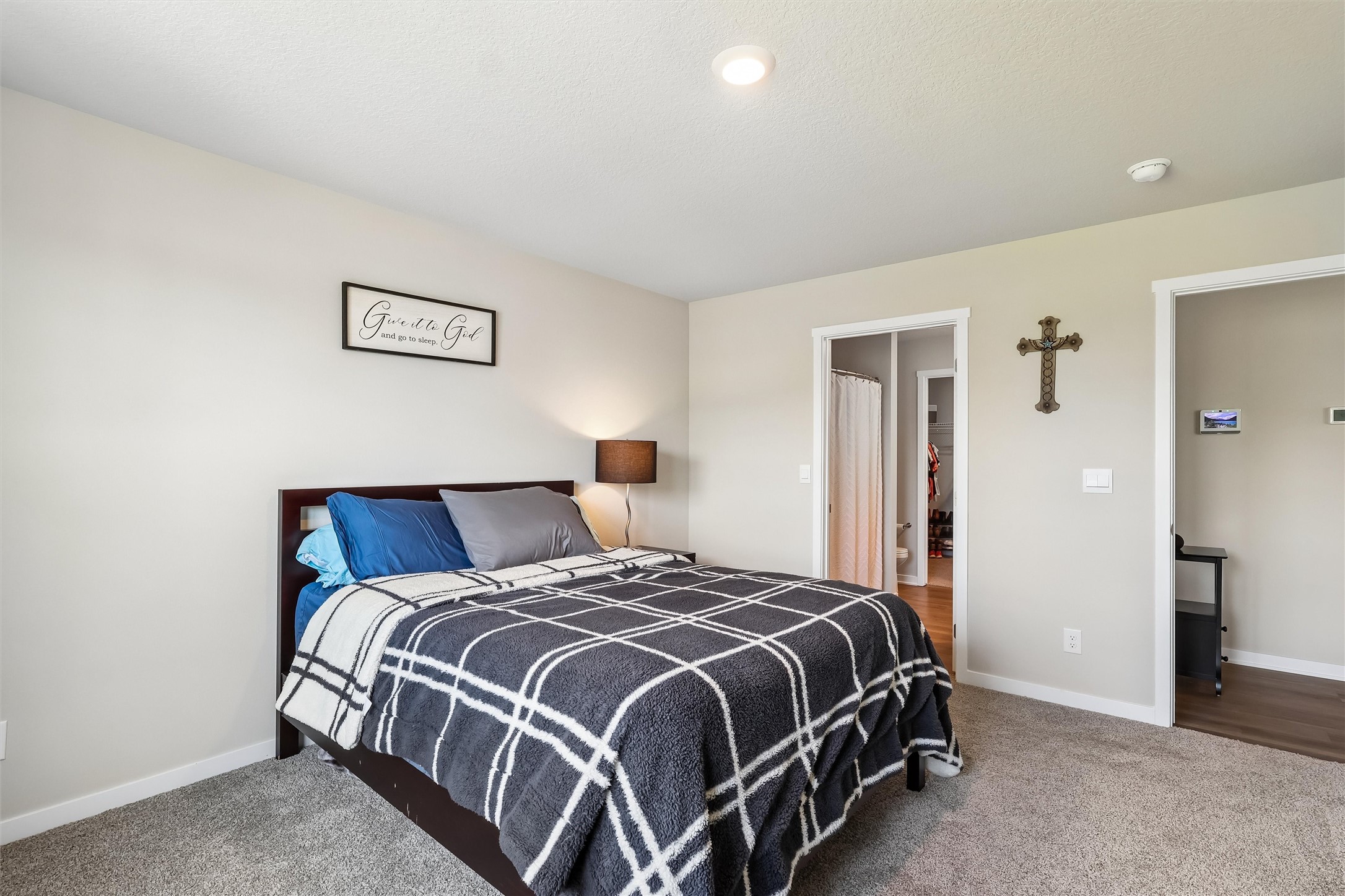 1045 Northview Drive