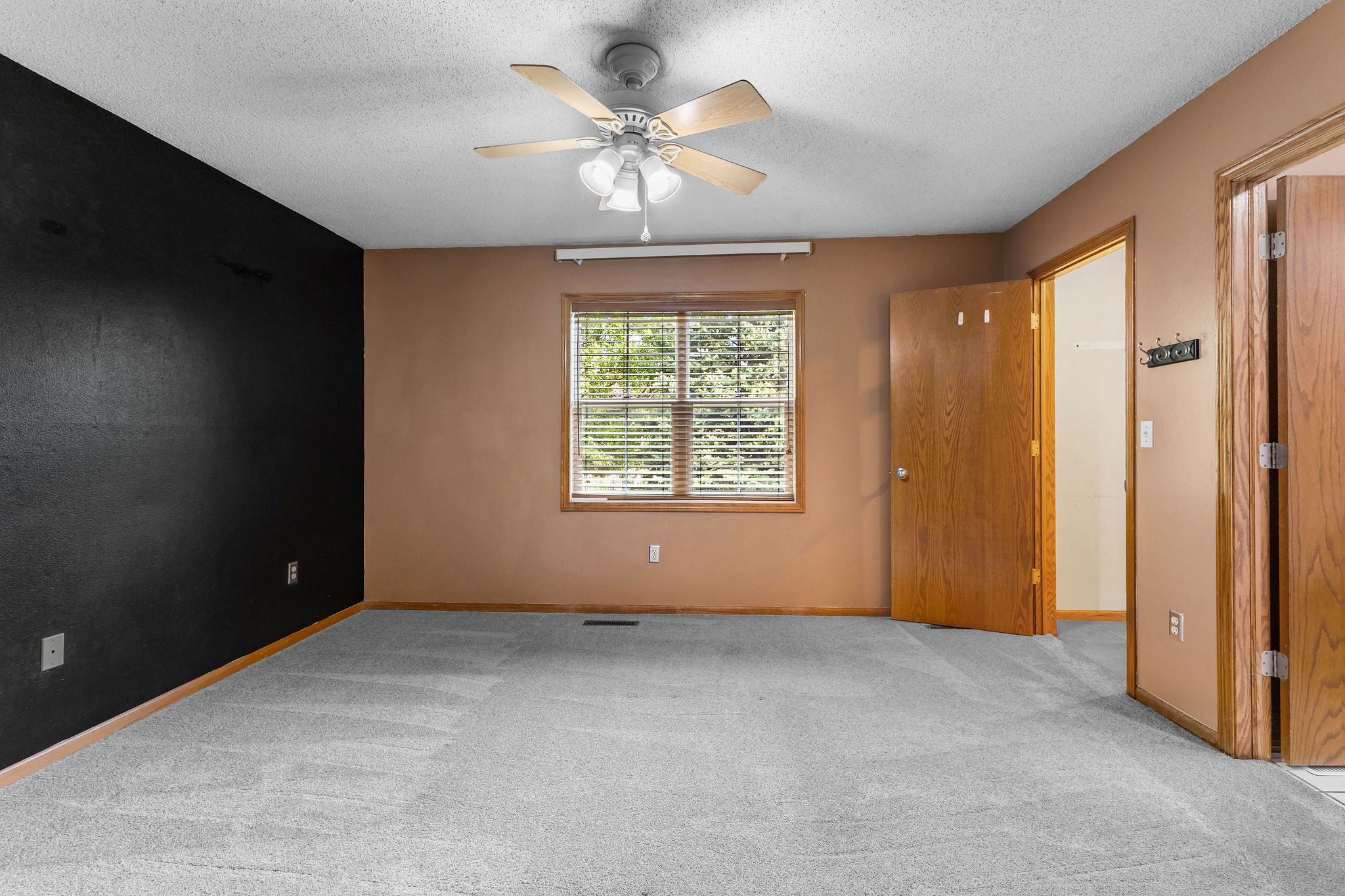 140 Ashland Court