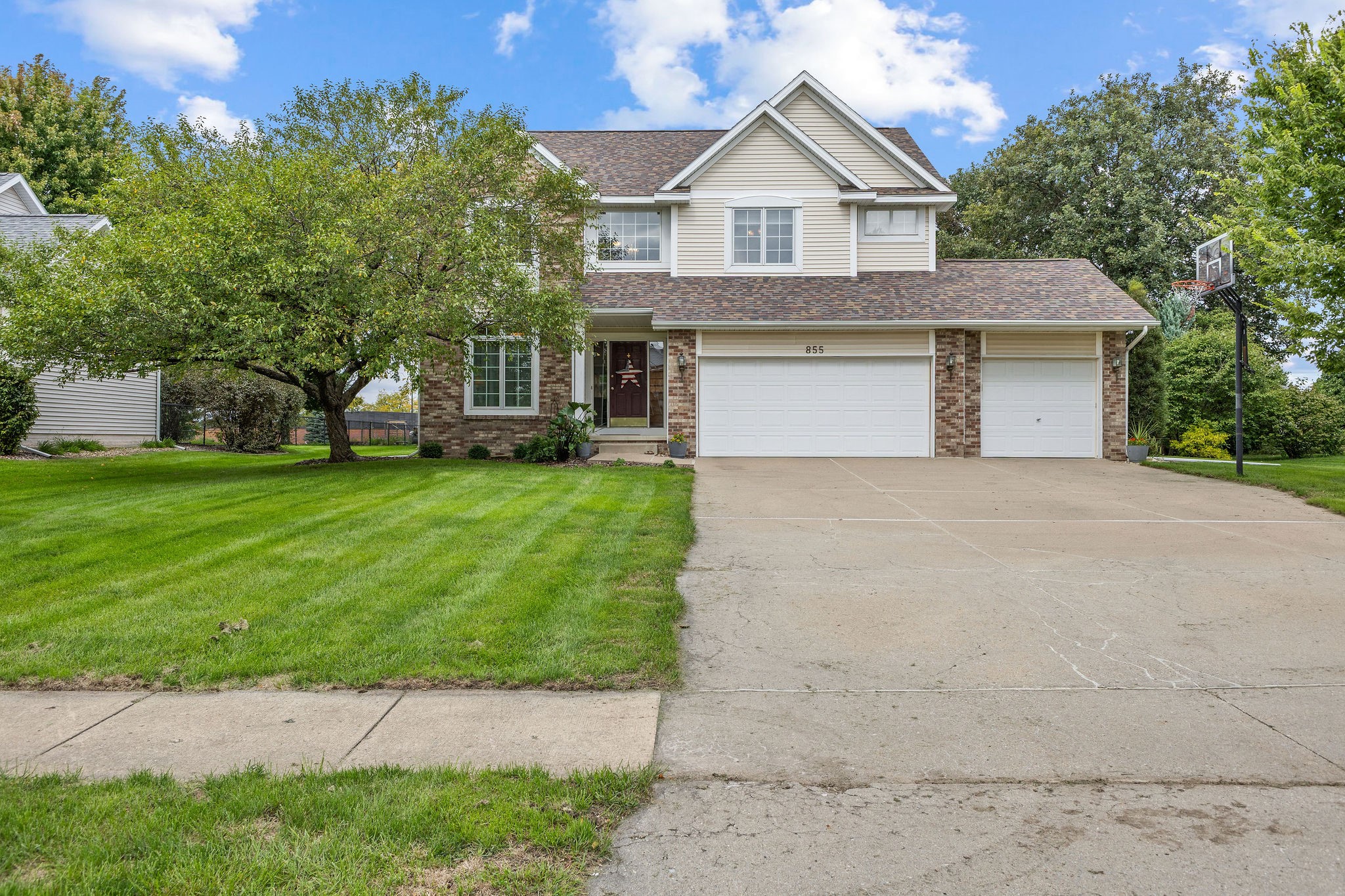 855 SE Westwoods Drive