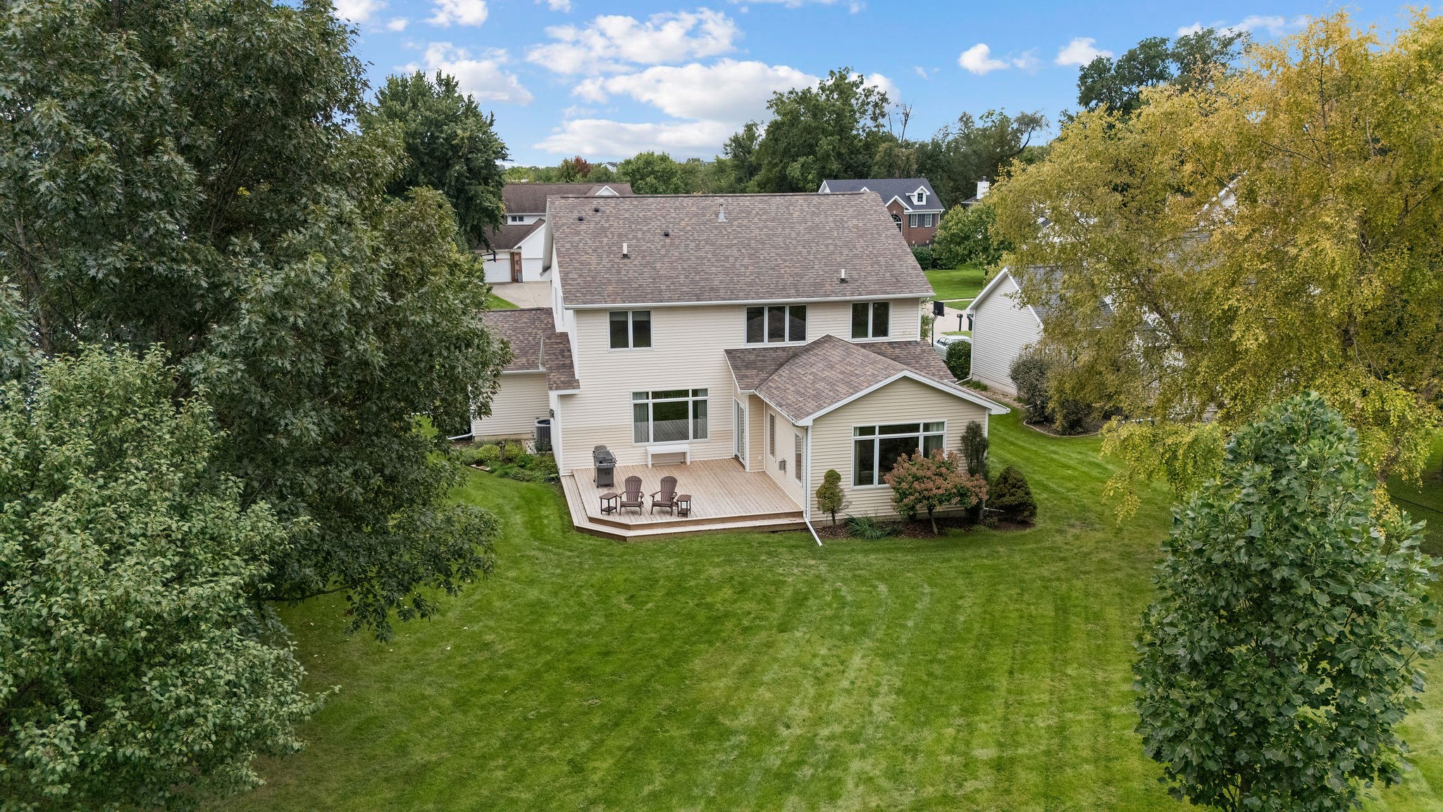 855 SE Westwoods Drive