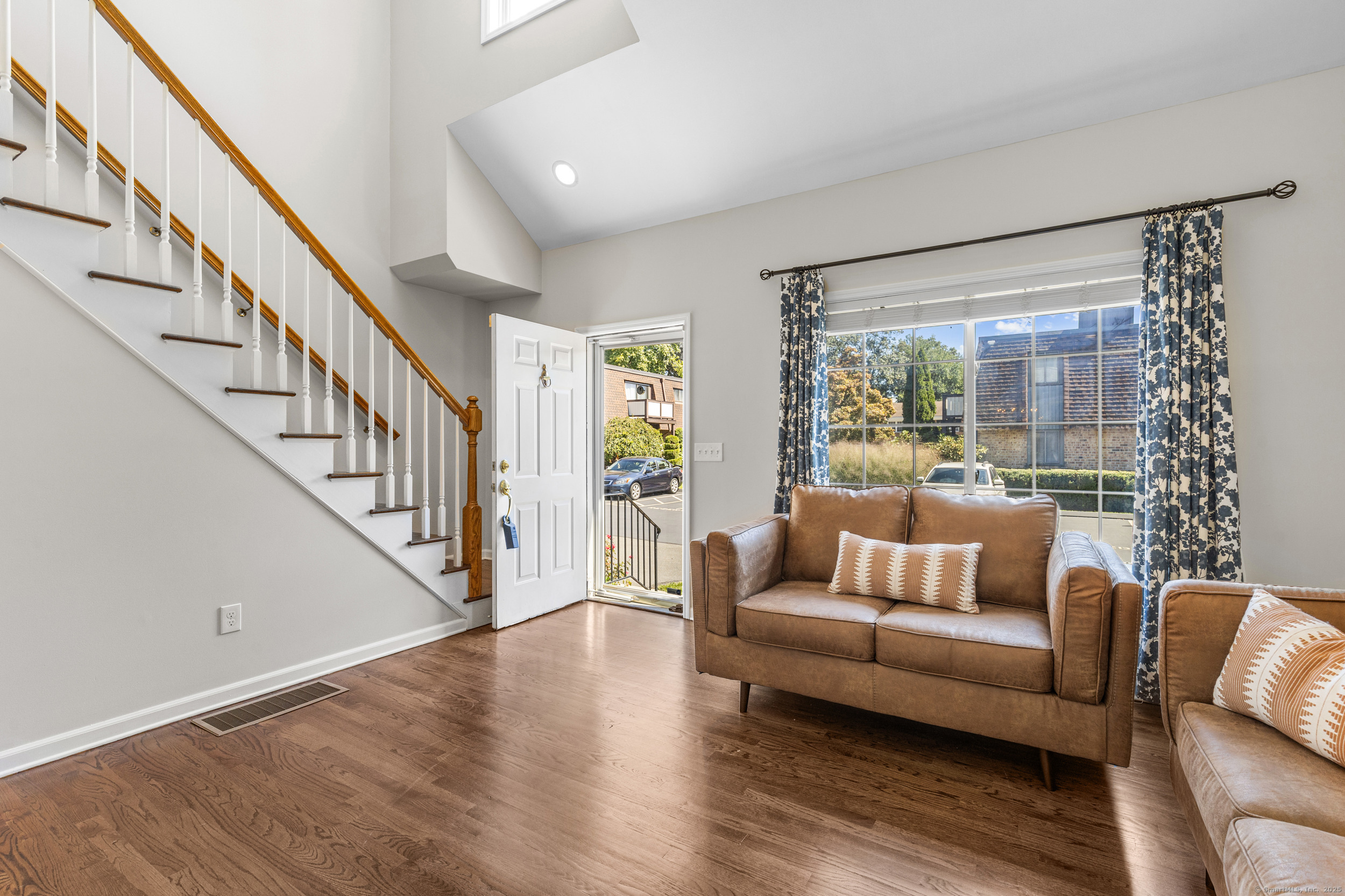 14 Maple Tree Avenue 2