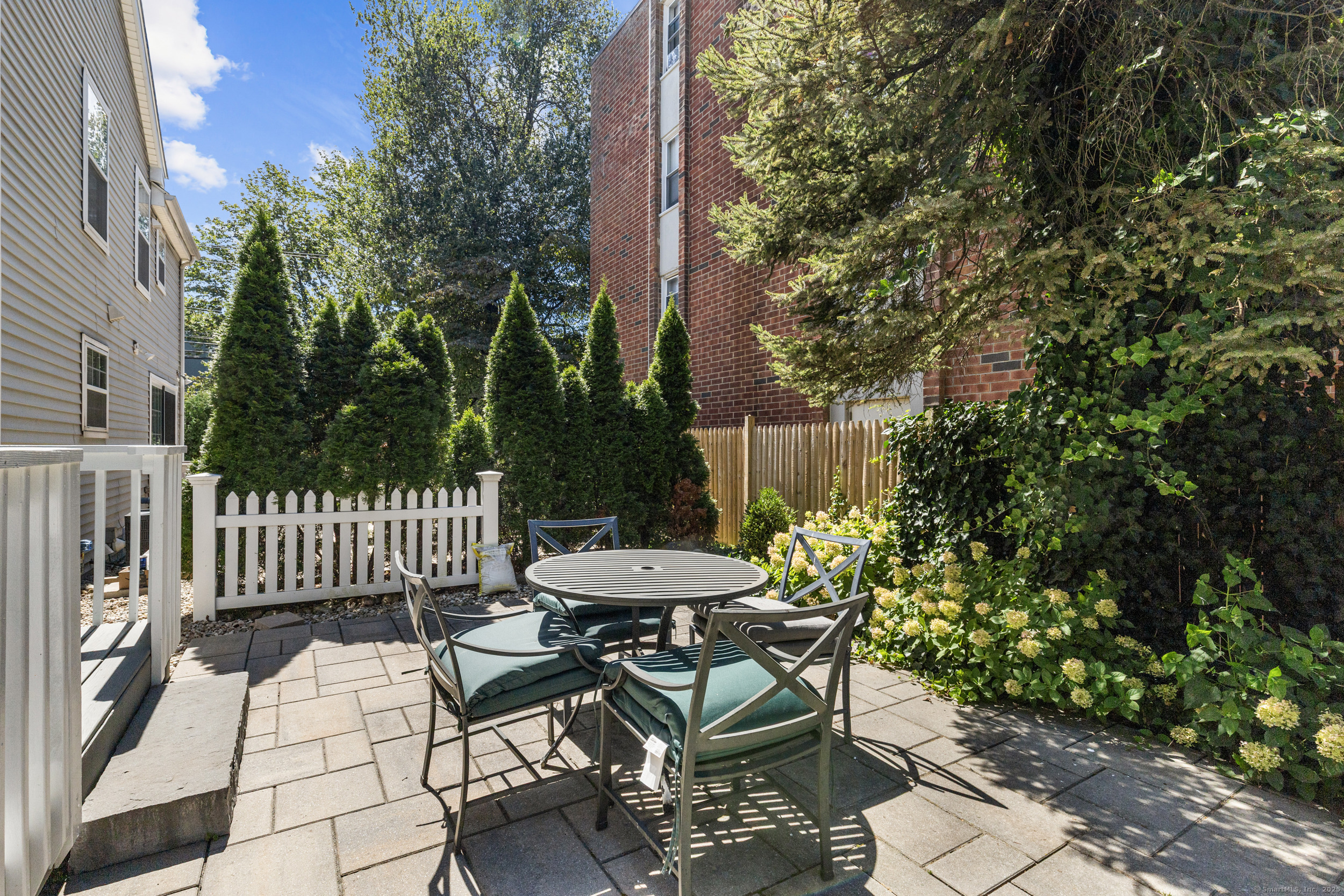 14 Maple Tree Avenue 2