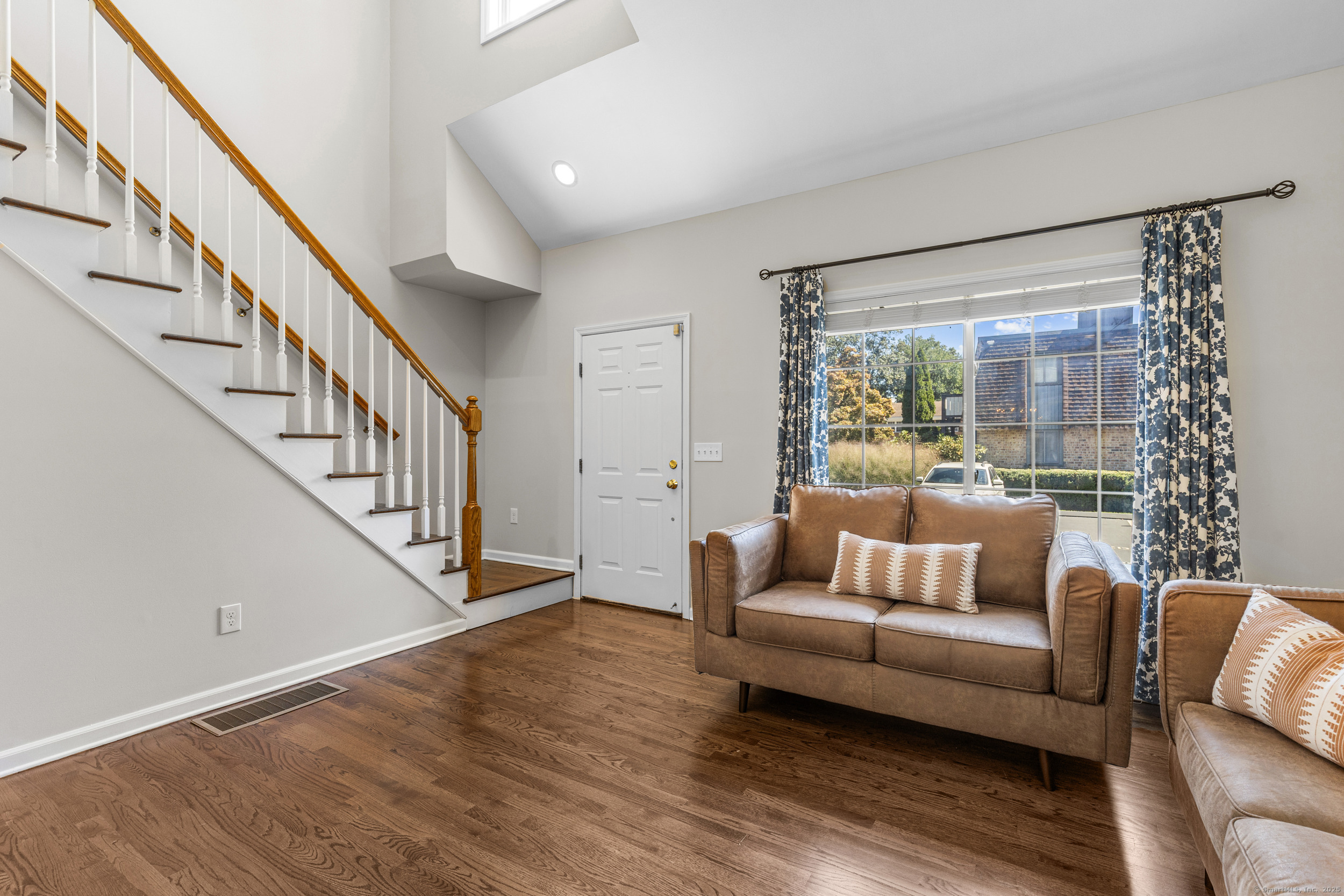 14 Maple Tree Avenue 2