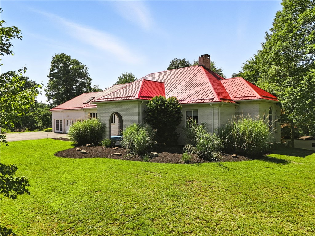 341 Paris Colliers Road