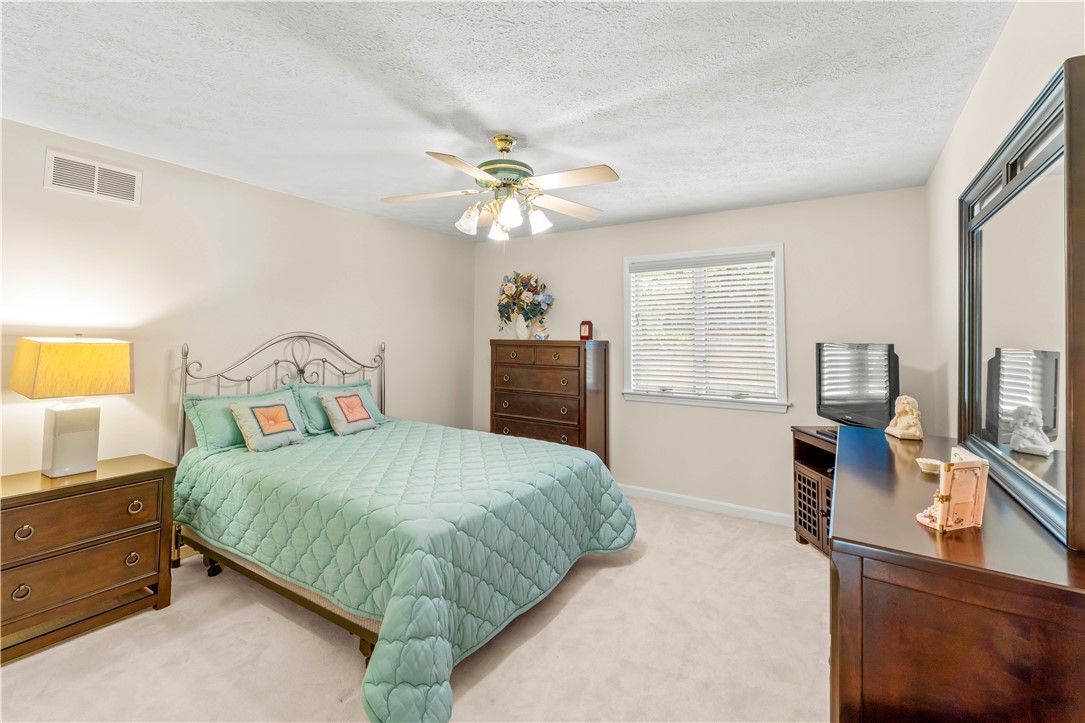 309 Forest Glen Drive