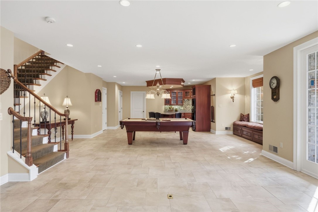 105 Oakwood Road