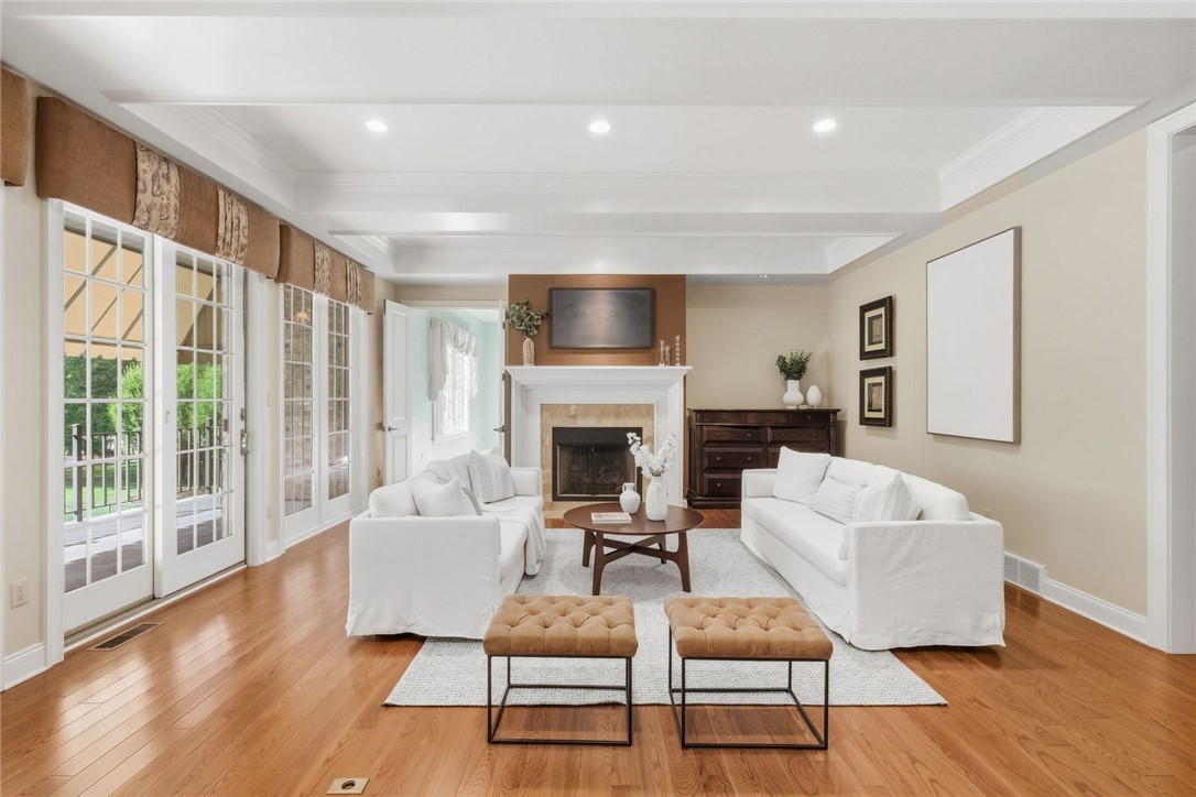 105 Oakwood Road
