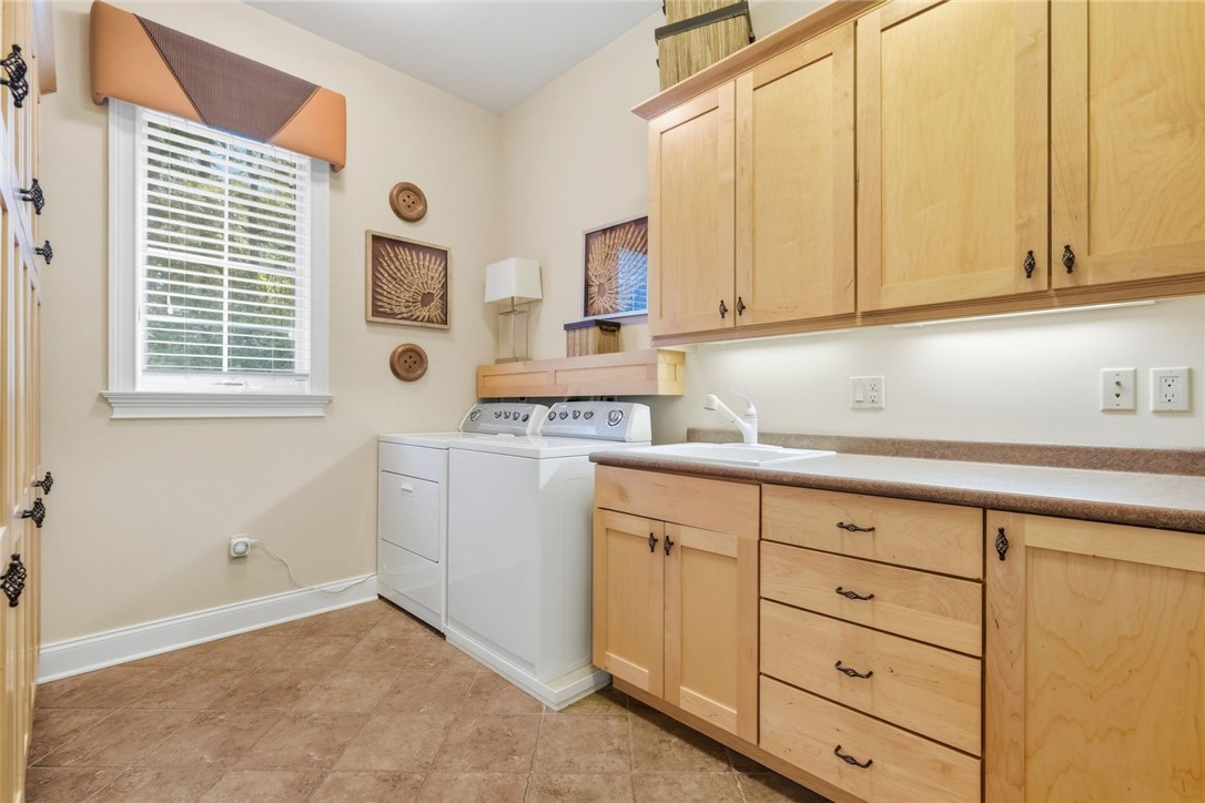 105 Oakwood Road