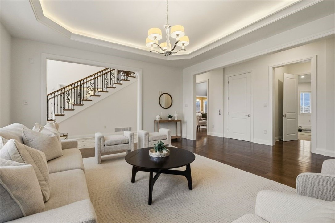 308 Sutherland Drive