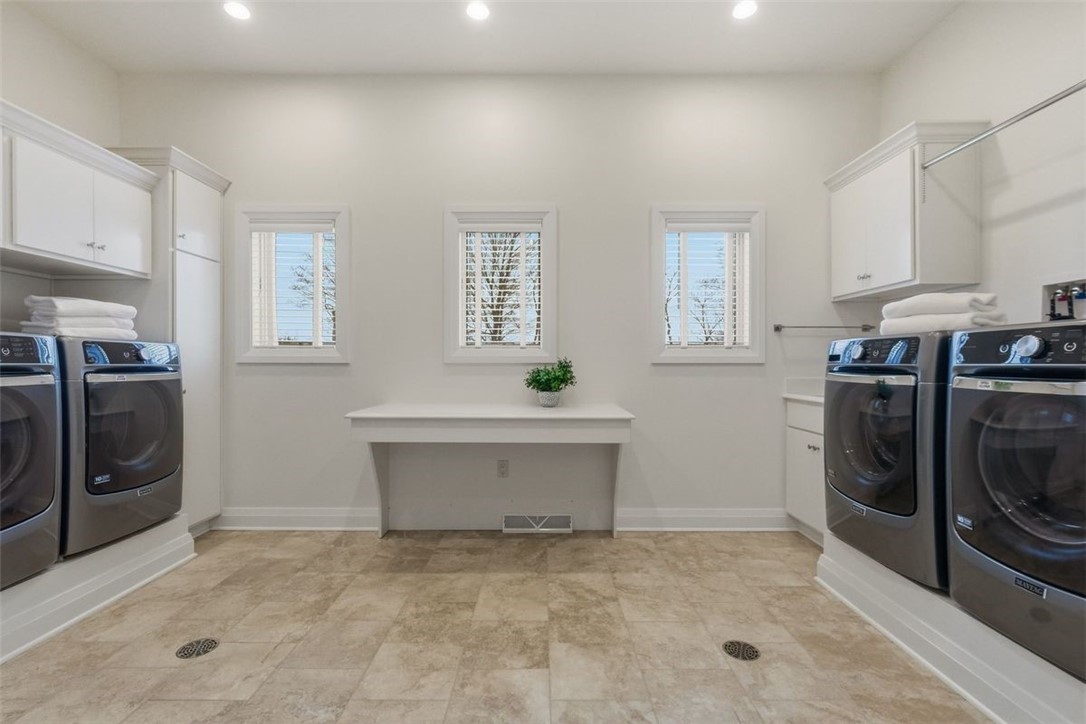 308 Sutherland Drive