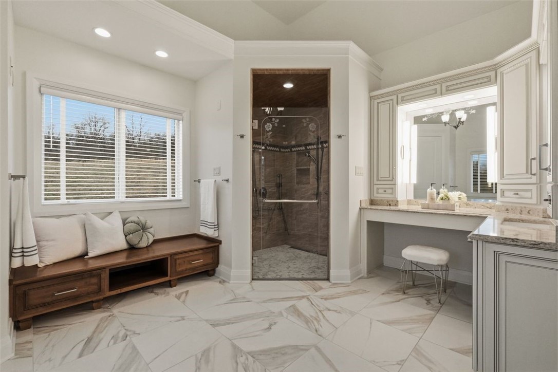 308 Sutherland Drive