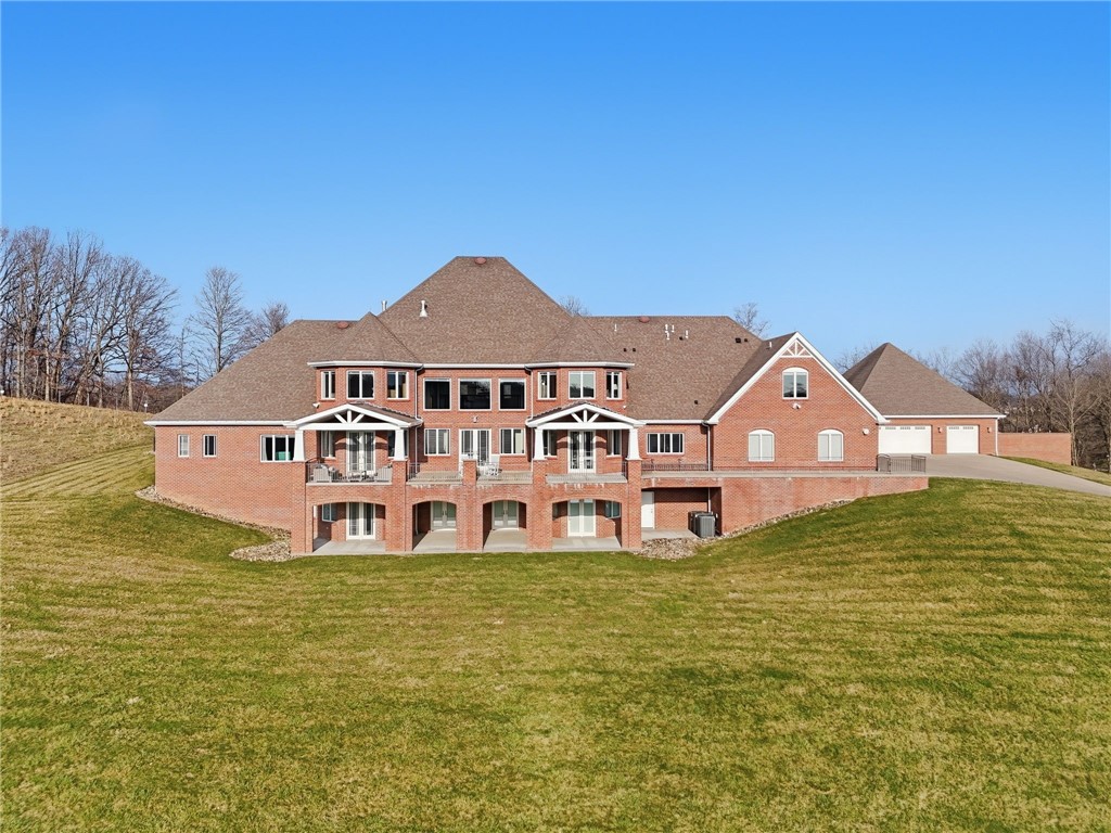 308 Sutherland Drive