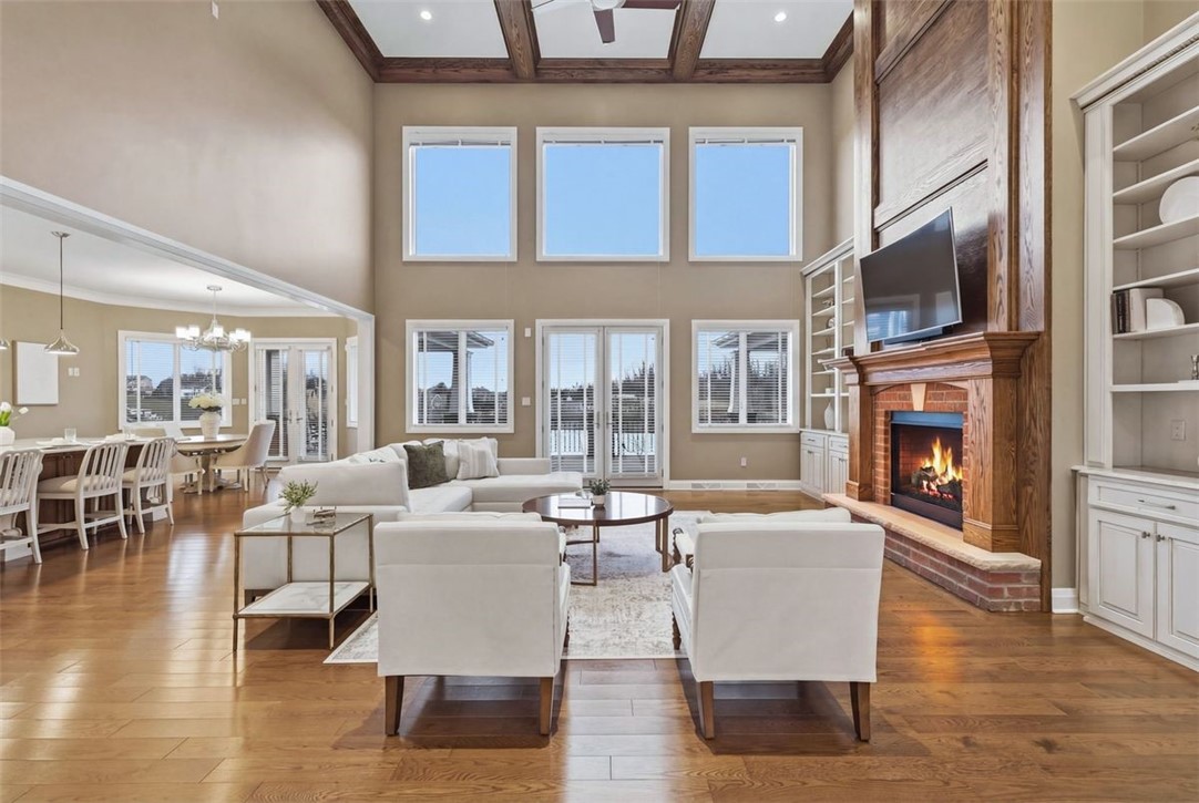 308 Sutherland Drive