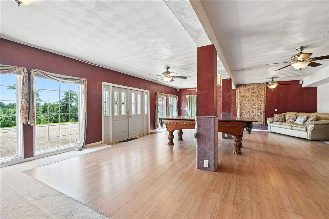 341 Paris Colliers Road