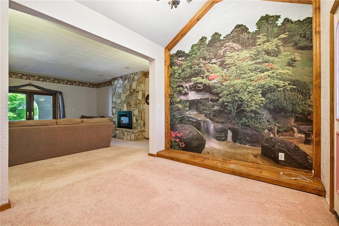 341 Paris Colliers Road