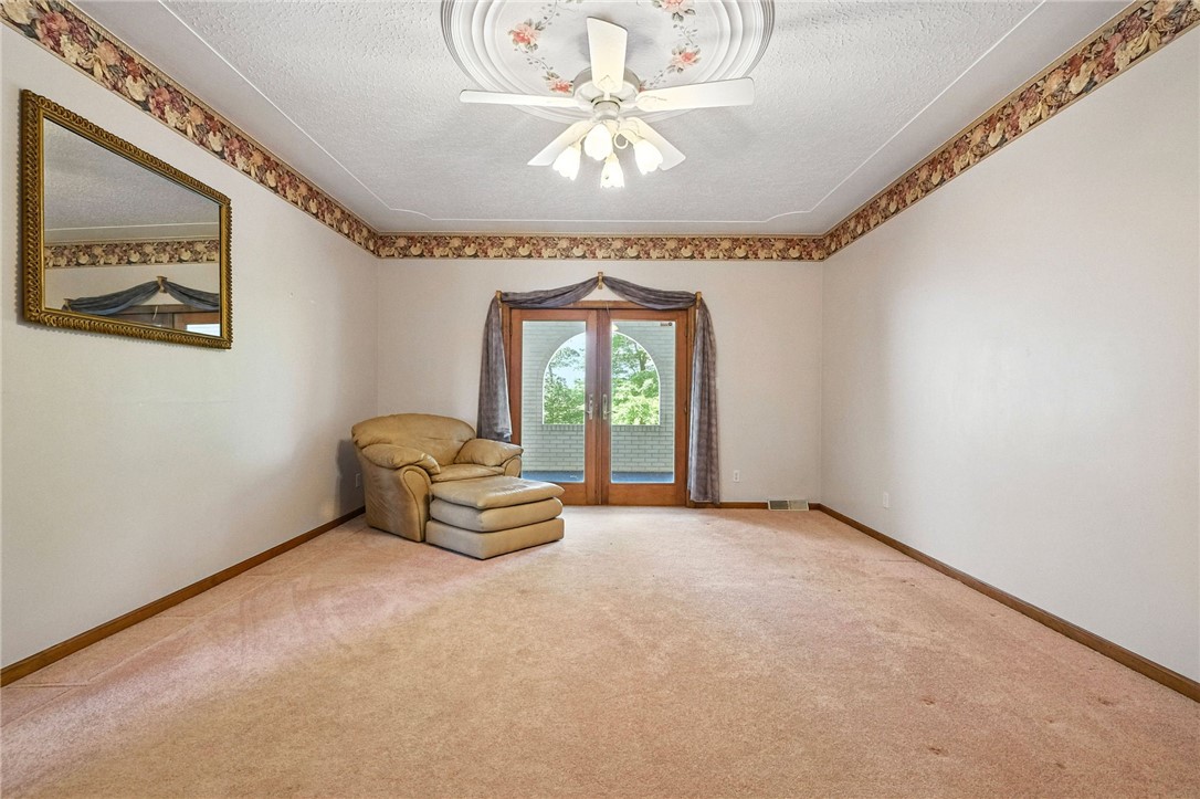 341 Paris Colliers Road