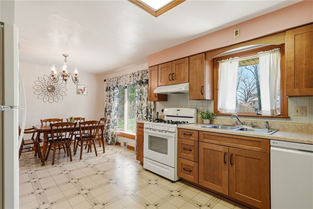 104 Willow Drive