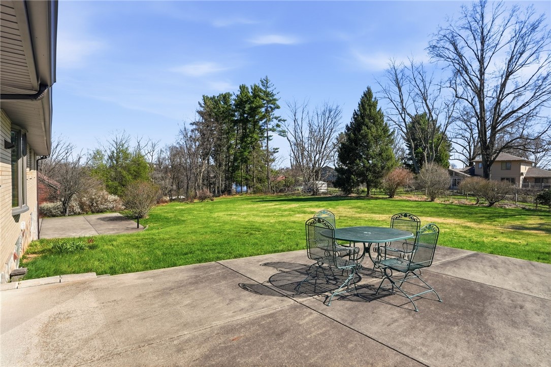 104 Willow Drive