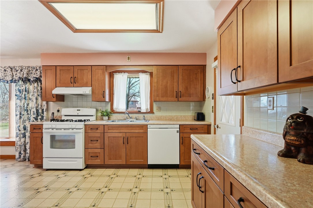 104 Willow Drive