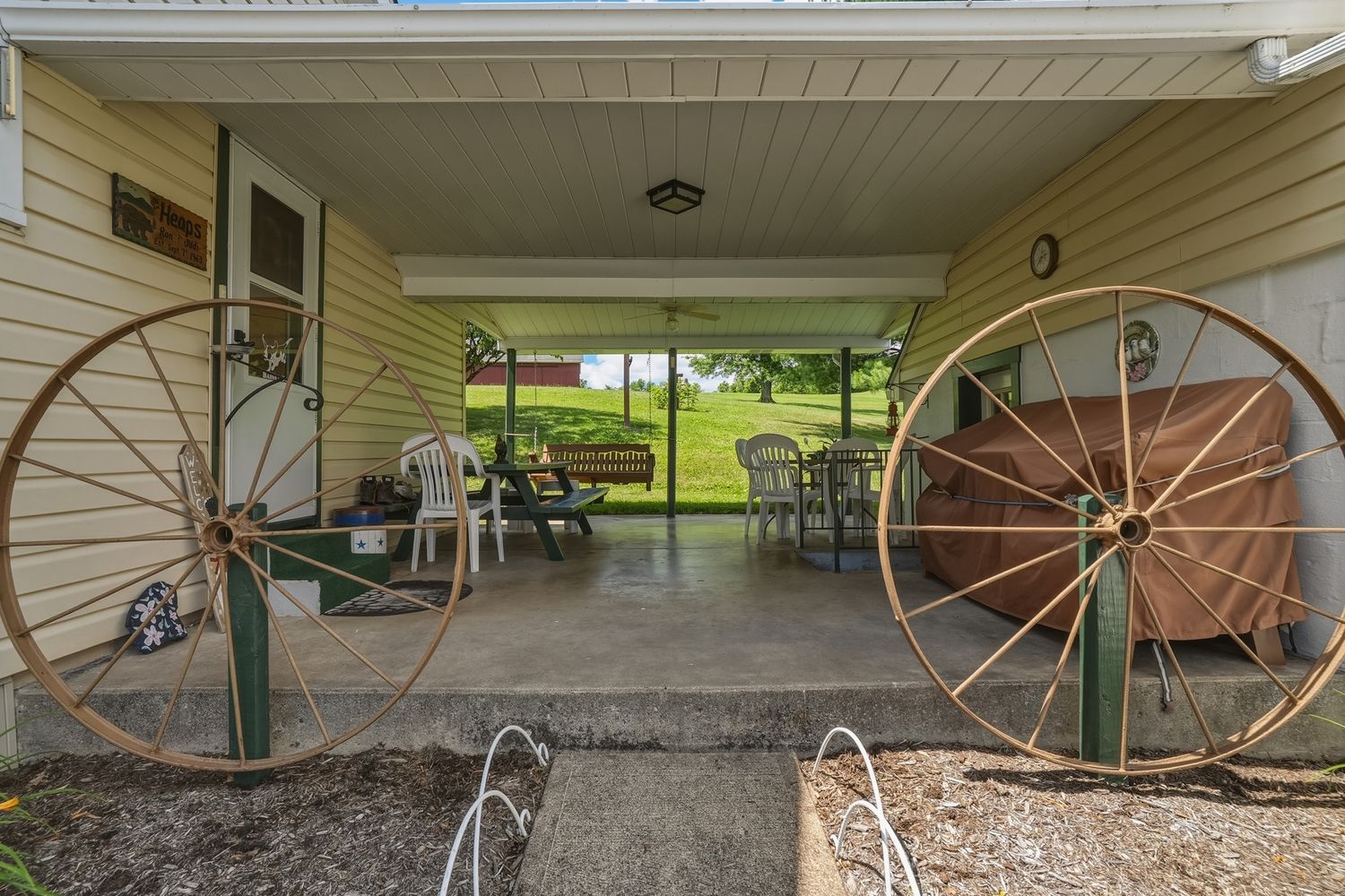 139 Springdale ROAD