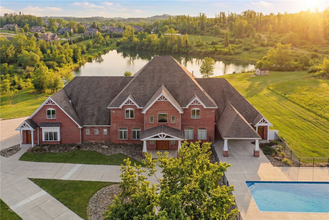 308 Sutherland Drive