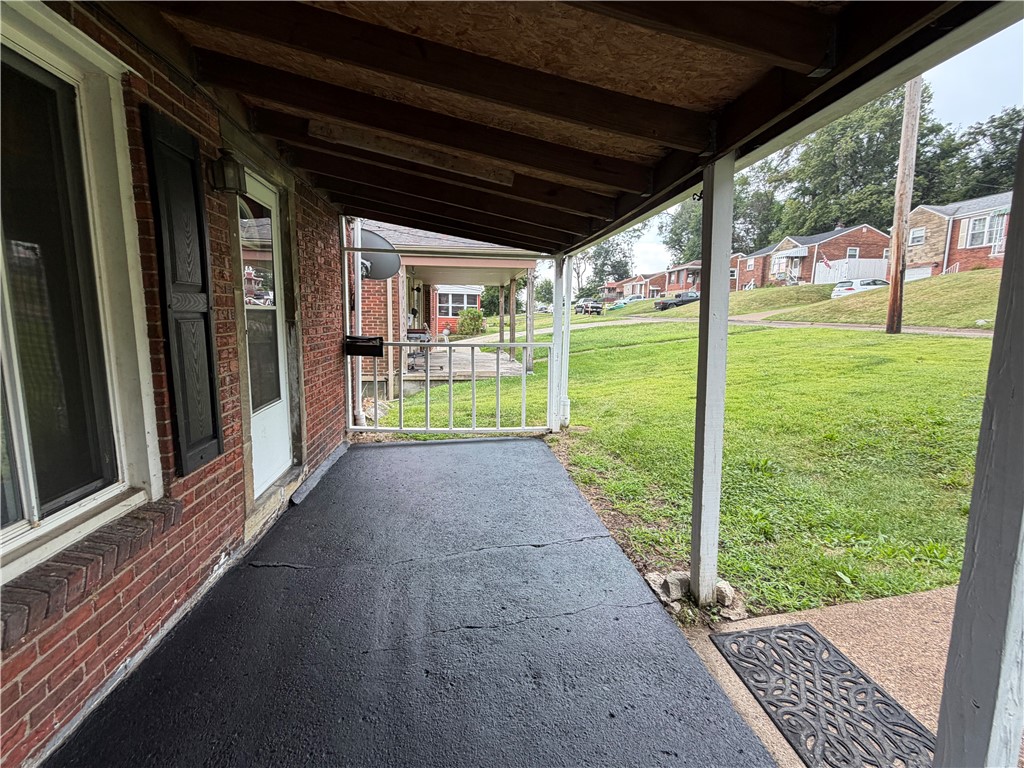 121 Glencoe Drive