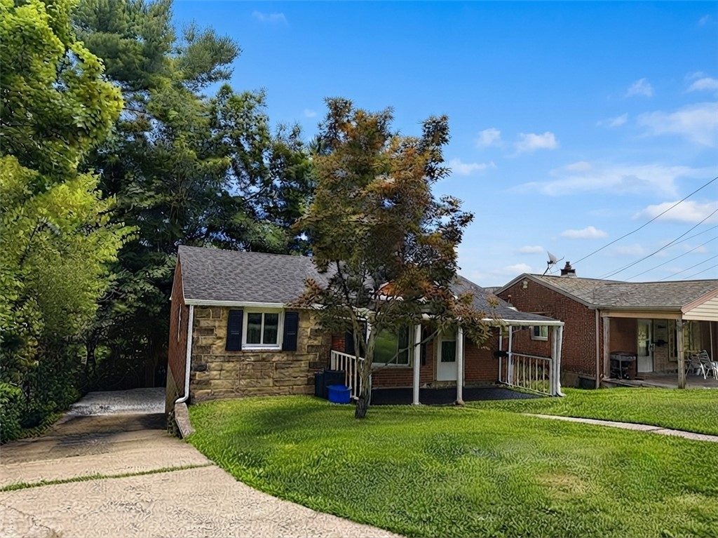 121 Glencoe Drive