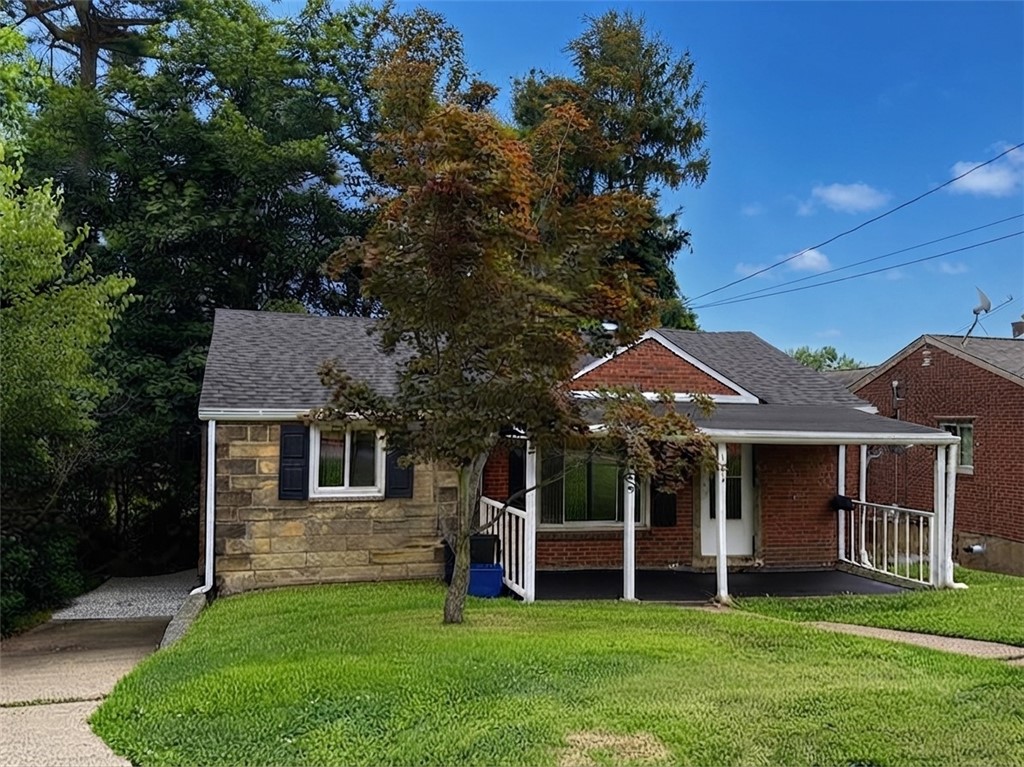 121 Glencoe Drive