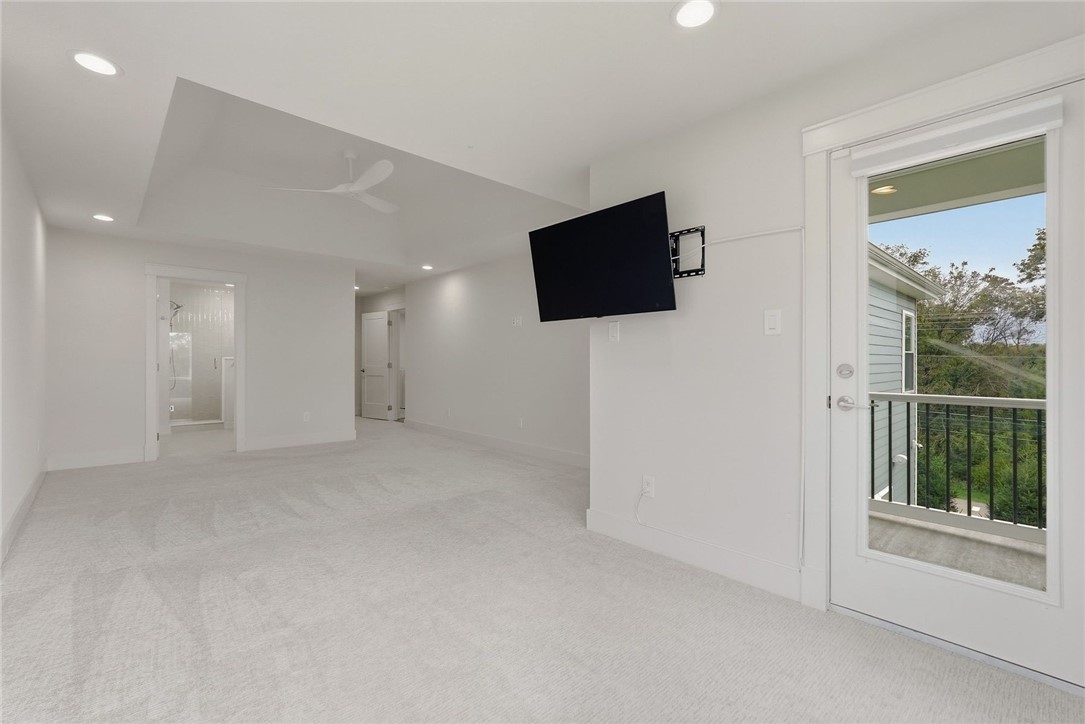 528 Harvest View Dr