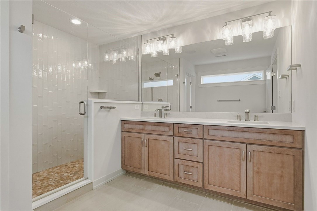 528 Harvest View Dr