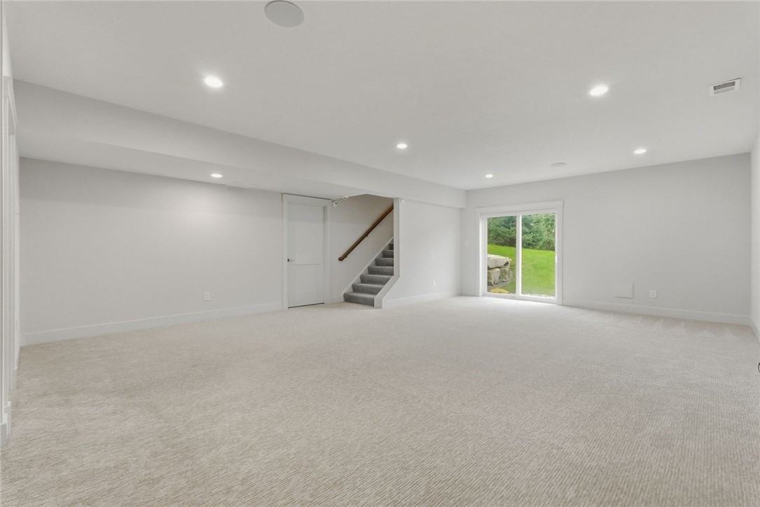 528 Harvest View Dr