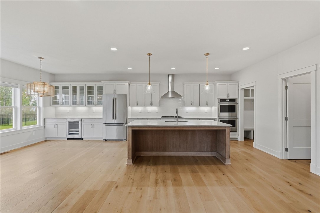 528 Harvest View Dr