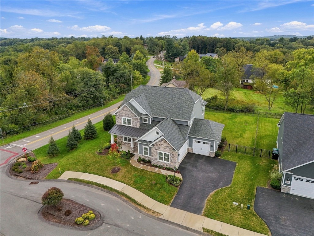 528 Harvest View Dr