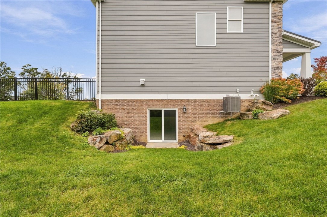 528 Harvest View Dr