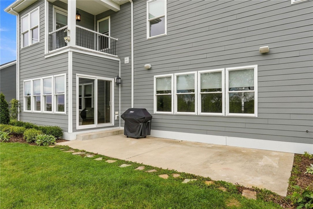 528 Harvest View Dr
