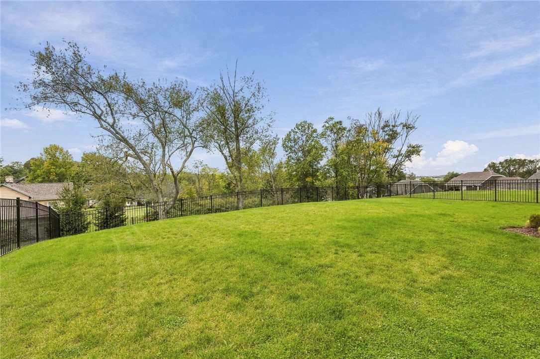 528 Harvest View Dr