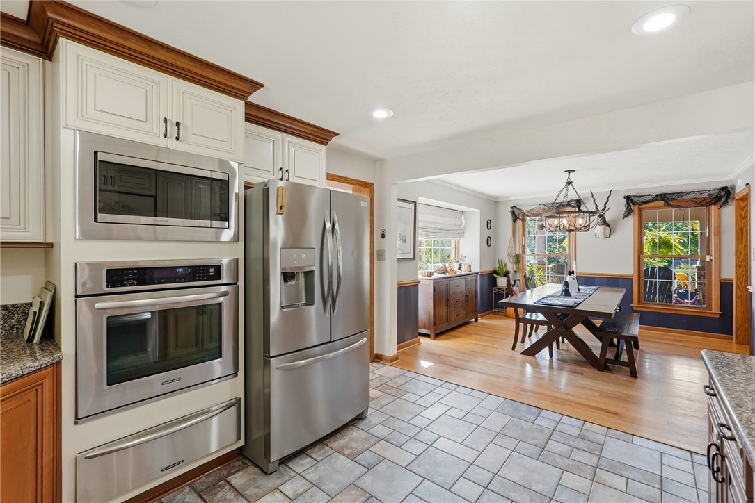 113 Woodside Dr