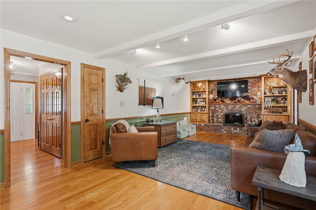 113 Woodside Dr