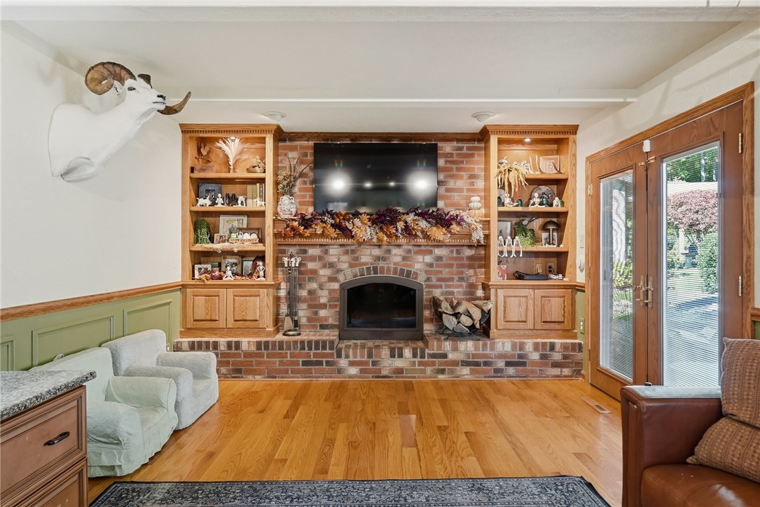 113 Woodside Dr