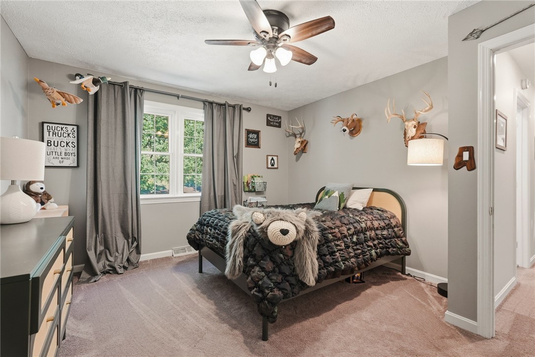 113 Woodside Dr