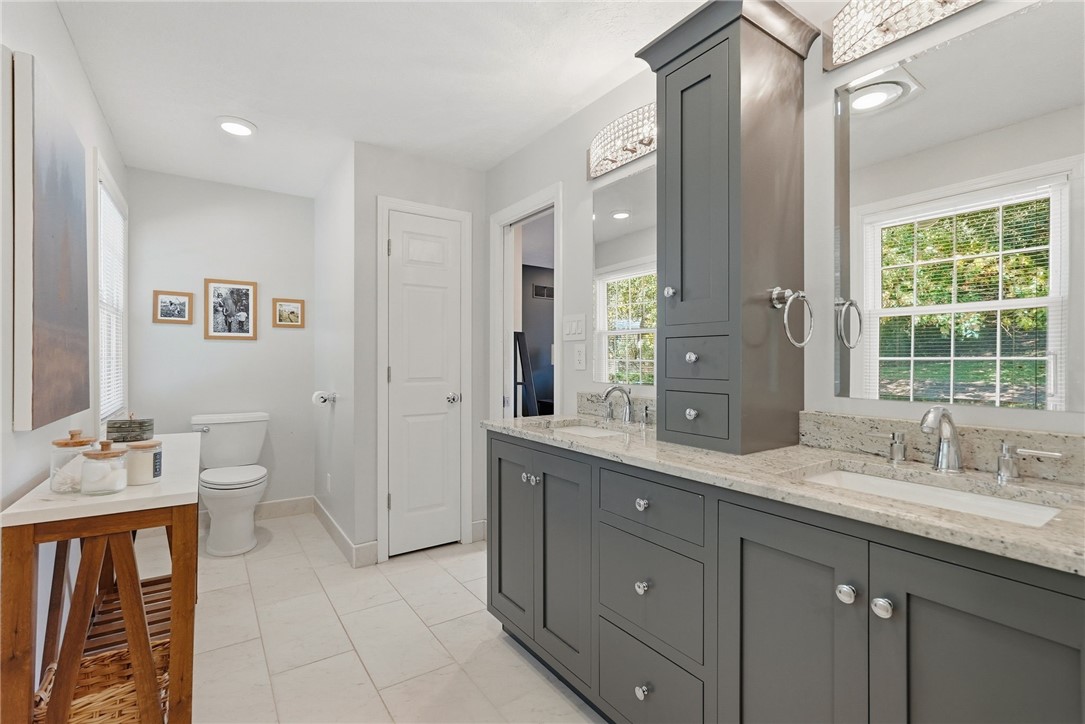 113 Woodside Dr