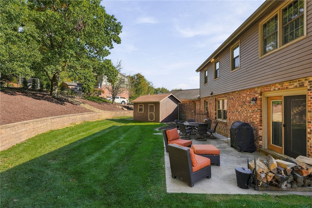113 Woodside Dr