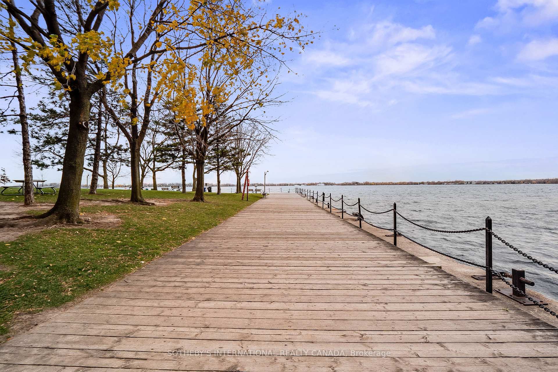 99 Harbour Square 3212