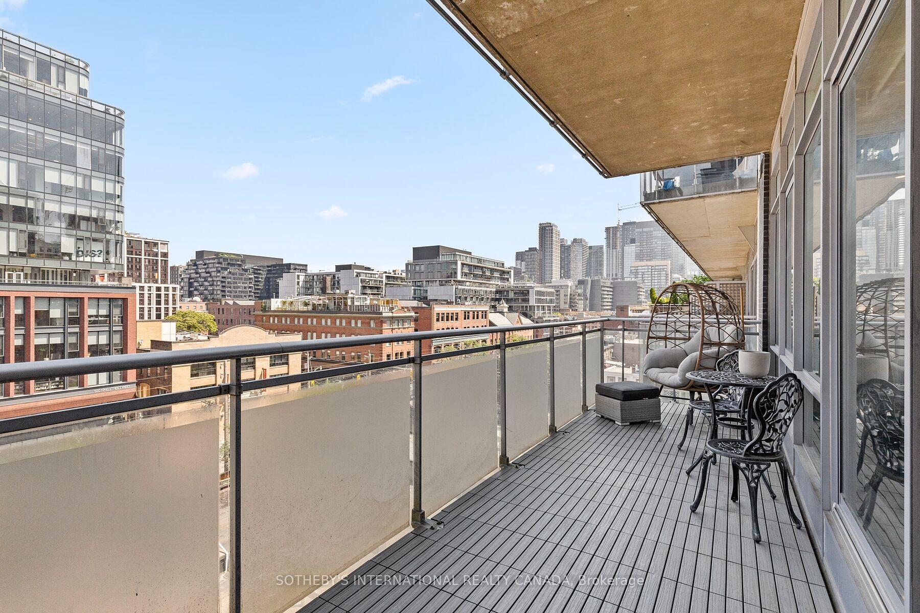 20 Stewart Street 706