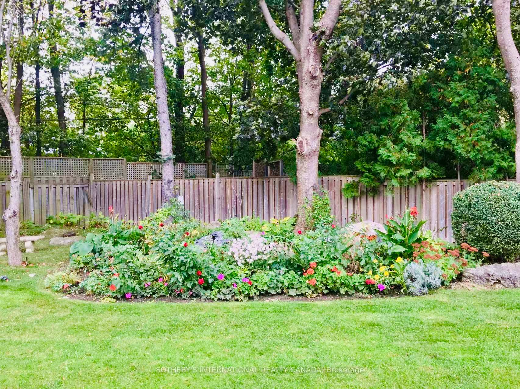 27 Junewood Crescent