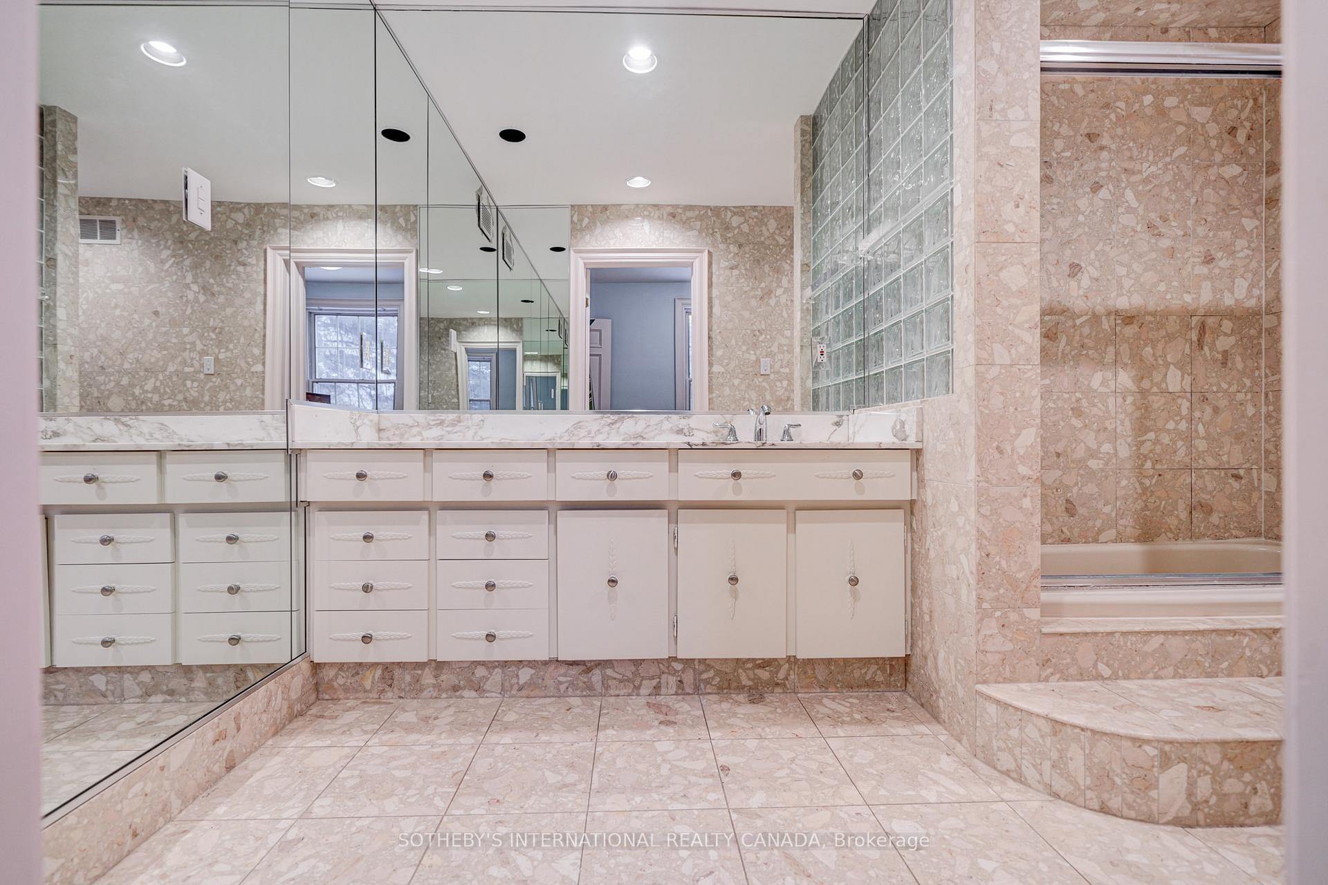 27 Junewood Crescent