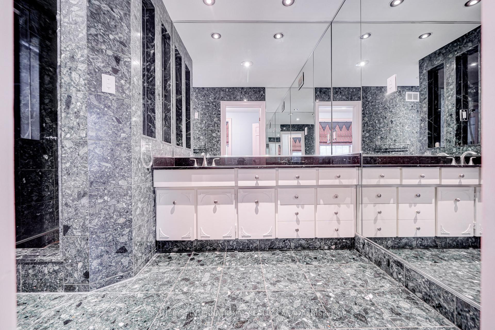 27 Junewood Crescent