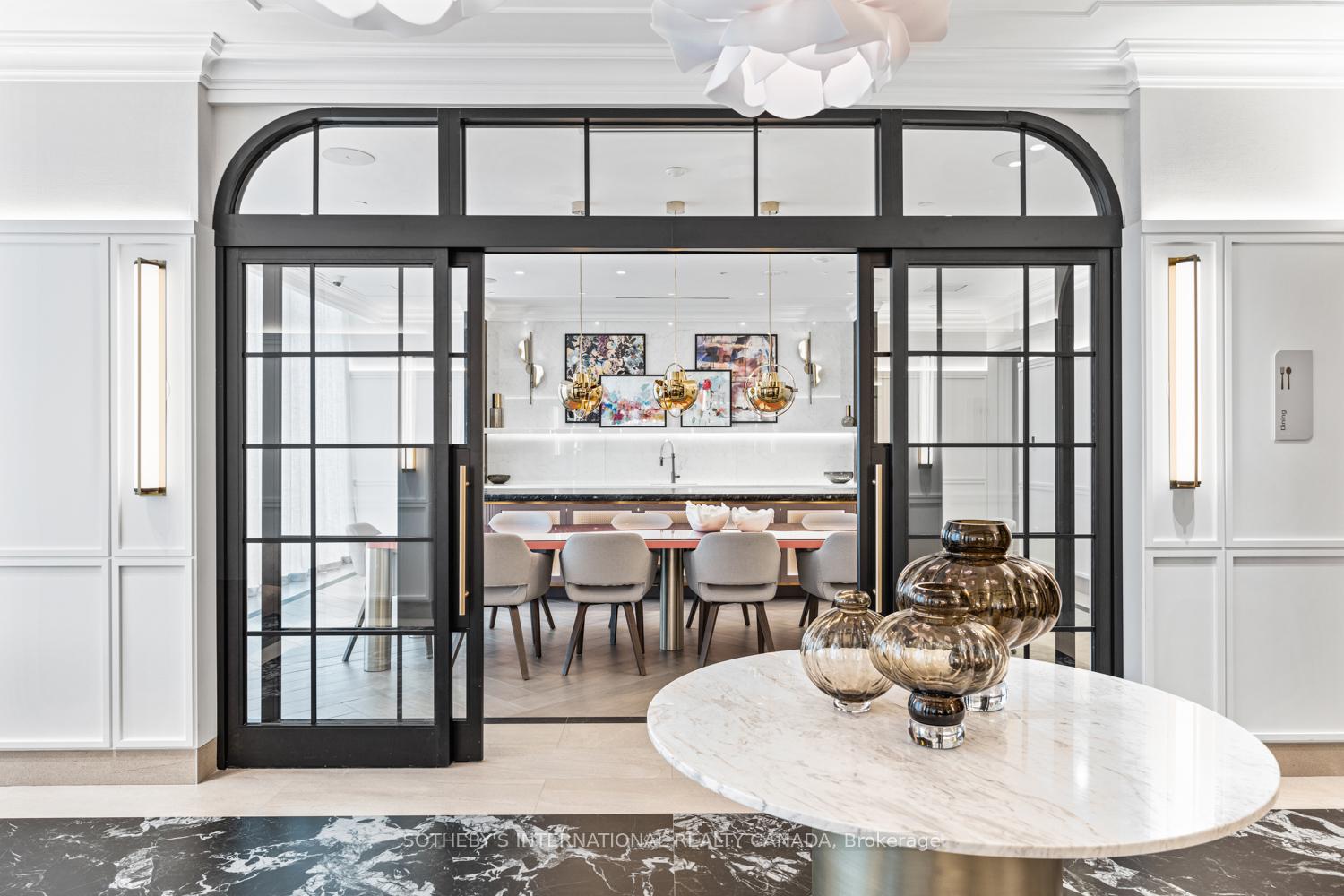 30 Inn on the Park Drive Unit: 1109