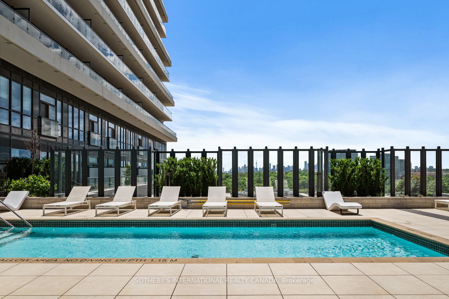 30 Inn on the Park Drive Unit: 1109