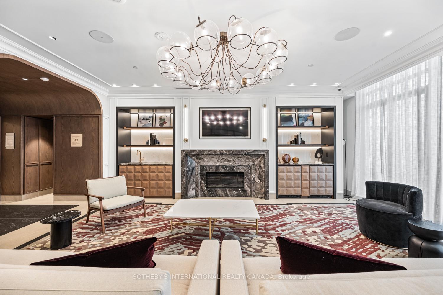 30 Inn on the Park Drive Unit: 1109